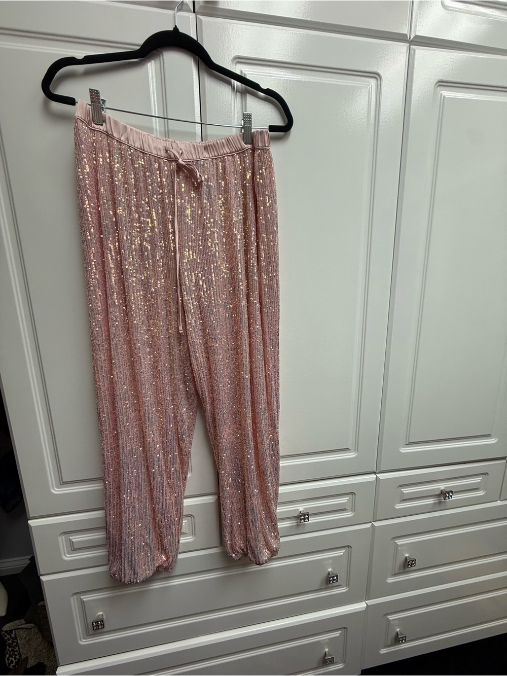 Victoria Secret Sequin Pleated Pink Jogger Pants  Medium